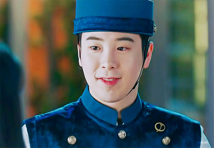 원래 호텔델루나 피오 역할로 오디션 봤었던 이도현. gif | 인스티즈