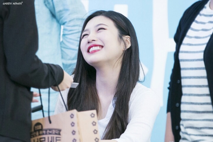 여러 이미지가 있는것같은 조이얼굴 | 인스티즈