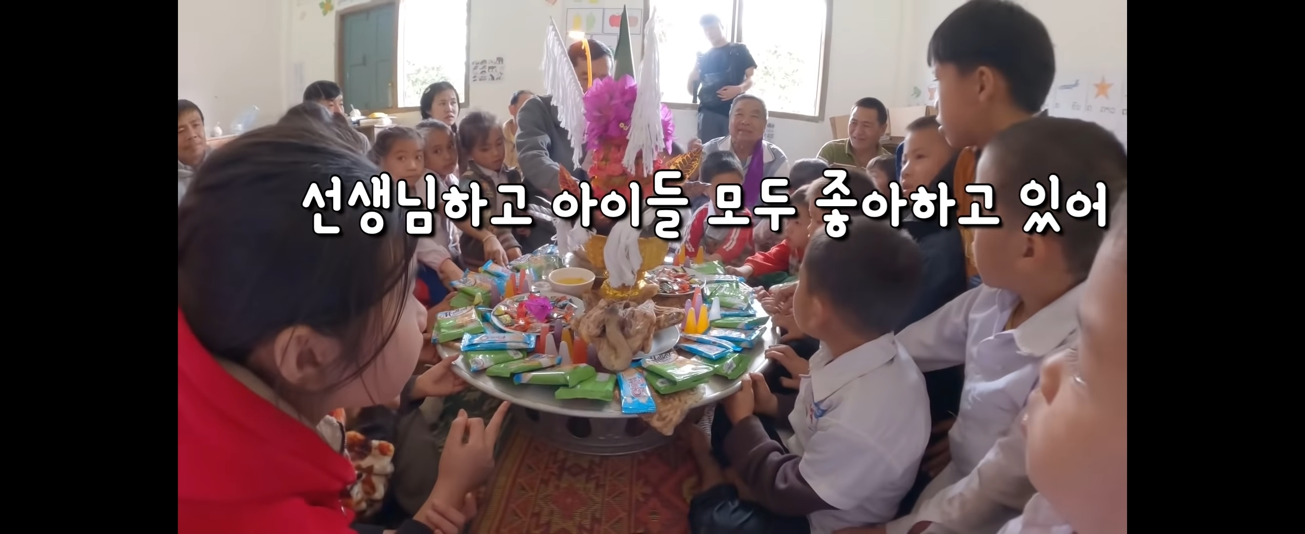  유투브 수익료를 역대급으로 잘 쓰는 것 같은 유투버 | 인스티즈