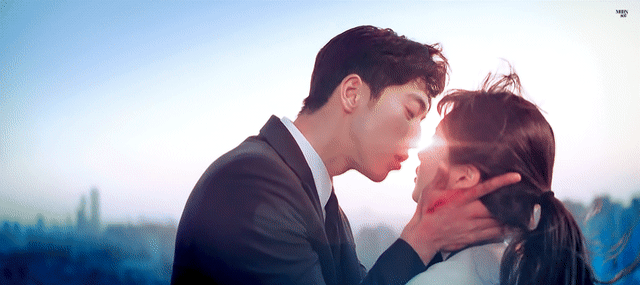 여자 아이돌들의 키스신 모음 .gif | 인스티즈