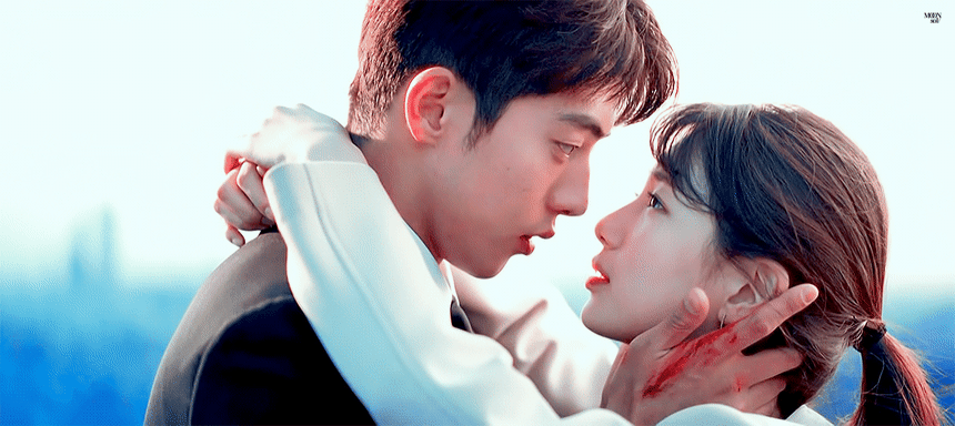 여자 아이돌들의 키스신 모음 .gif | 인스티즈