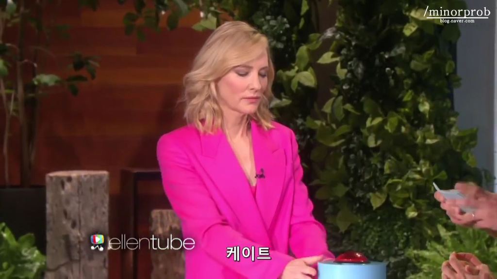 19금스러운 얘기도 천연덕스럽게 말하는 캐롤의 케이트 블란쳇 | 인스티즈