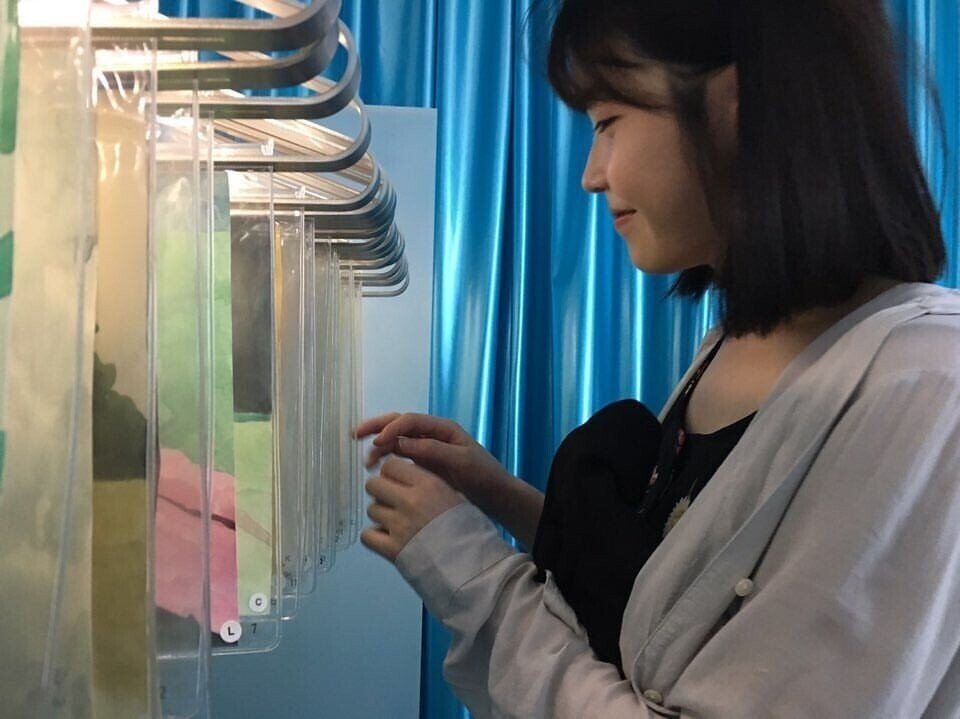 아이유 여친짤 일수도 아닐수도 있는 사진들 .jpg | 인스티즈
