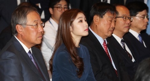 김연아 실물 느낌 gif | 인스티즈