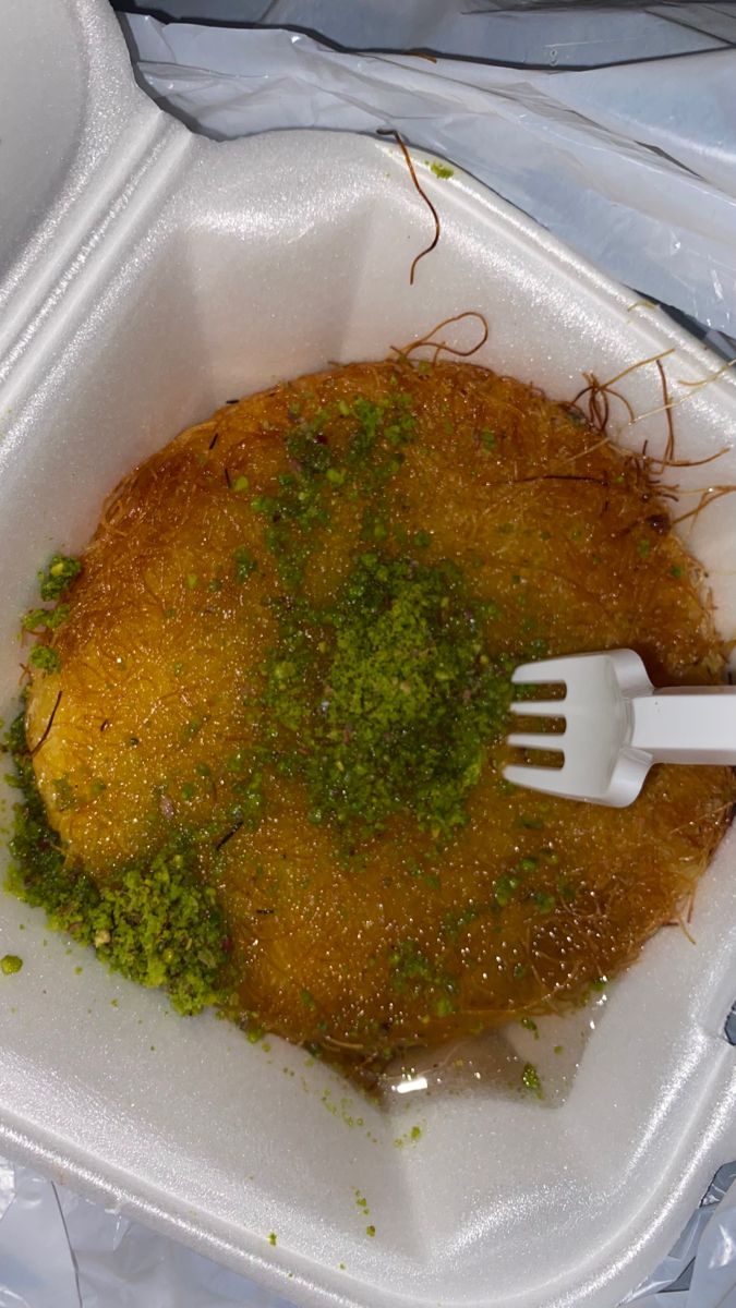 후기보면 달지만 맛있다는 칭찬 밖에 없는 중동 디저트 | 인스티즈