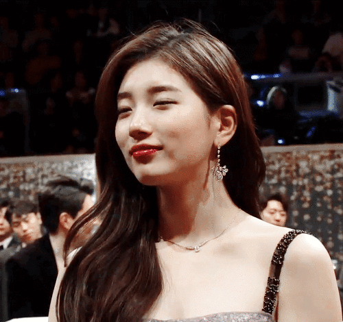 연기대상 참석했던 수지 미모.gif | 인스티즈