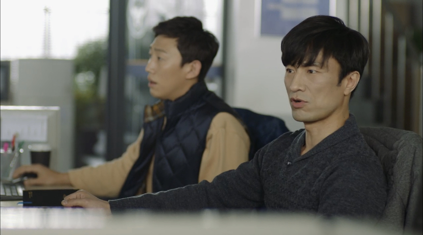 제가 강력팀 팀장인데, 우리팀에 전입 온 막내가 30년 전 실종됐던 선배님인 것 같아요...jpg | 인스티즈