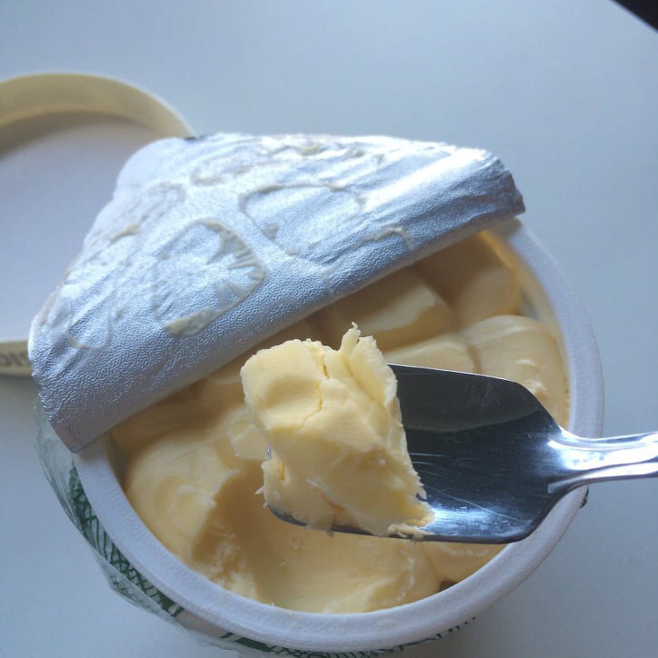맨빵에 발라만 먹어도 맛있다는 수입버터 투탑.jpg | 인스티즈