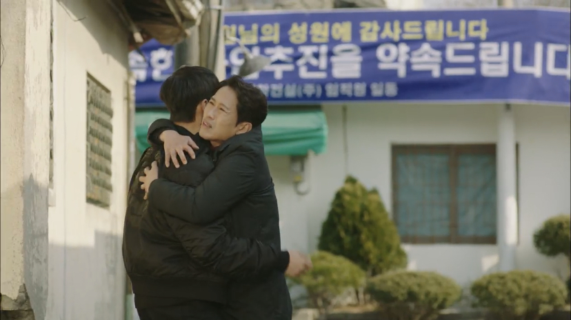 제가 강력팀 팀장인데, 우리팀에 전입 온 막내가 30년 전 실종됐던 선배님인 것 같아요...jpg | 인스티즈