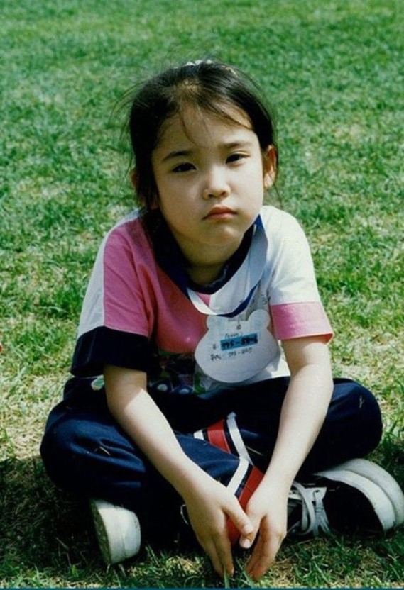 지안이를 만난 아이유 (나의 아저씨) .gif | 인스티즈