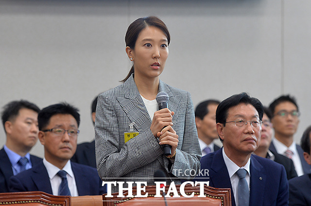 국감 증인으로 출석한 대상그룹 임상민 상무 (임세령 동생).jpg | 인스티즈