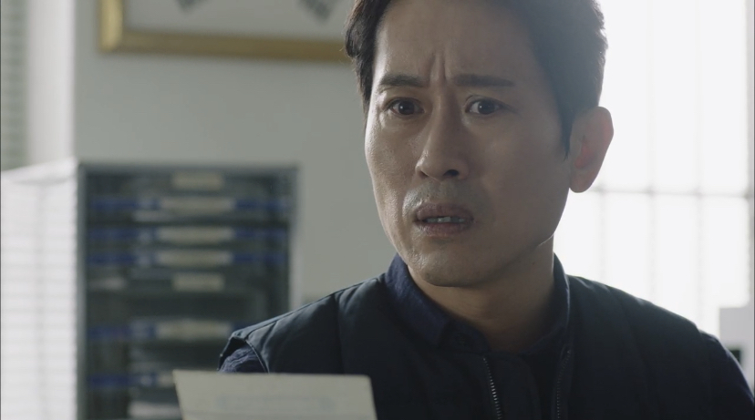제가 강력팀 팀장인데, 우리팀에 전입 온 막내가 30년 전 실종됐던 선배님인 것 같아요...jpg | 인스티즈