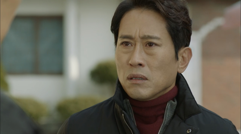 제가 강력팀 팀장인데, 우리팀에 전입 온 막내가 30년 전 실종됐던 선배님인 것 같아요...jpg | 인스티즈
