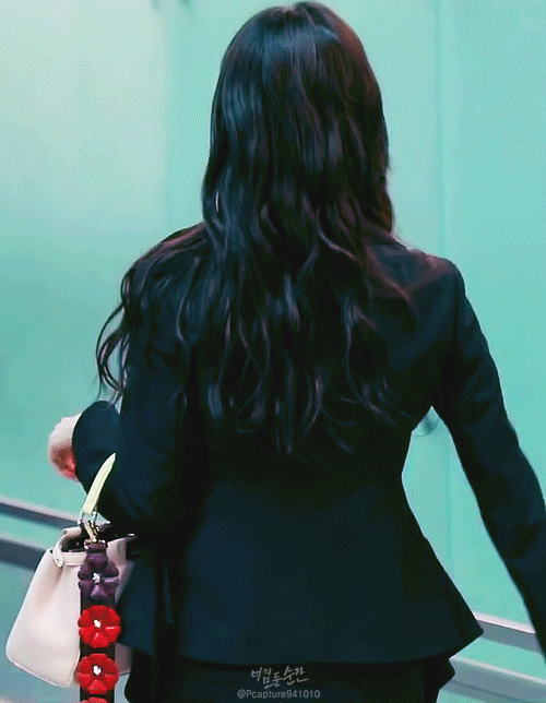 수지 실물 느낌.gif | 인스티즈