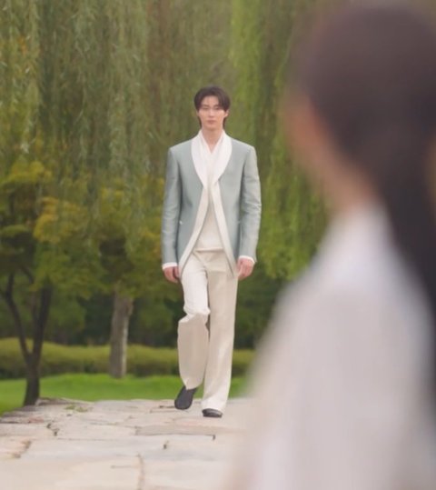 걷는 것도 연기력이 필수인 이유 | 인스티즈