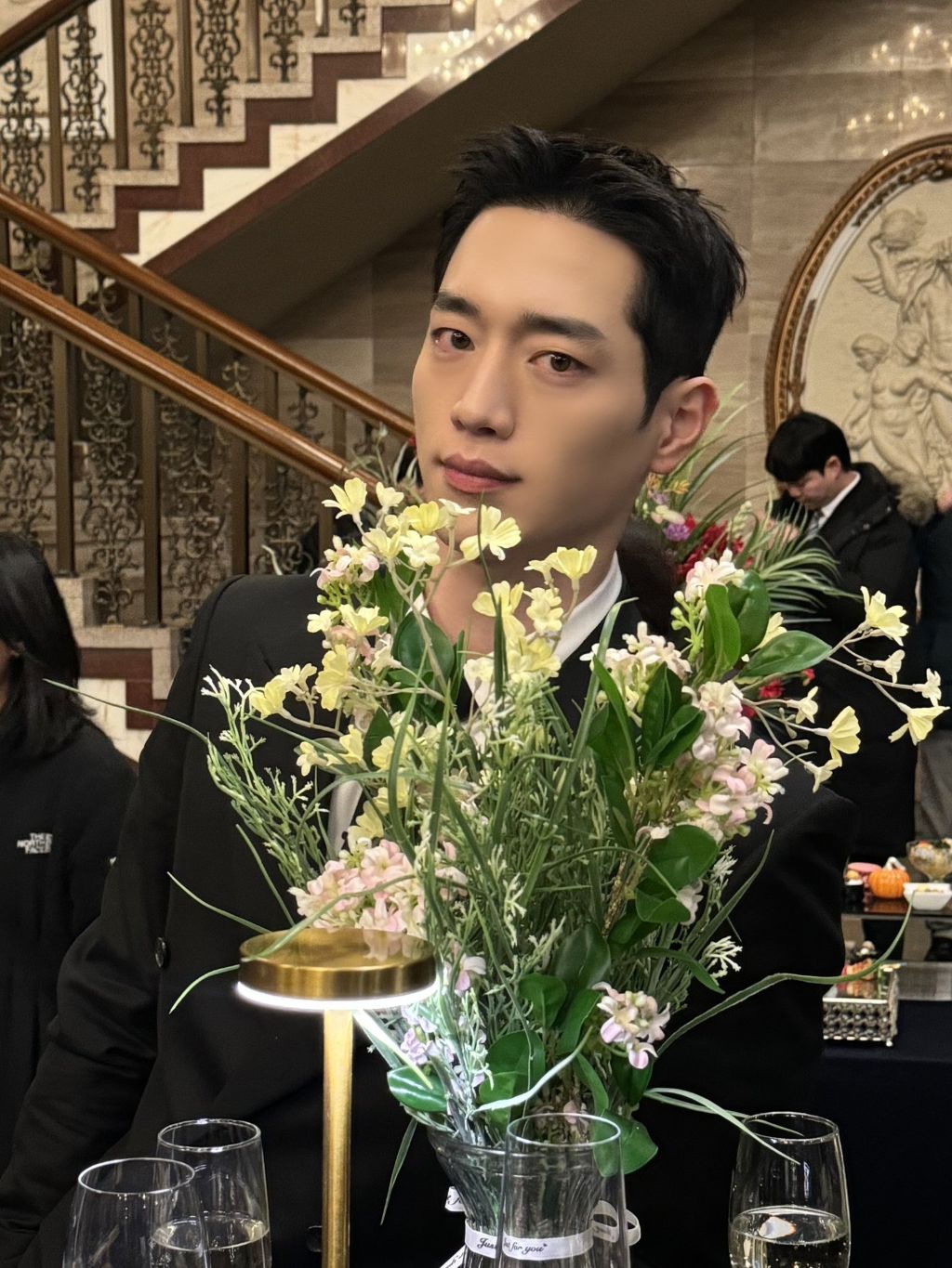 완깐 진짜 잘어울리는 서강준 | 인스티즈