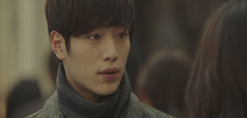 잘생긴 남친이라도 여친에게 하면 안되는 장난.gif | 인스티즈