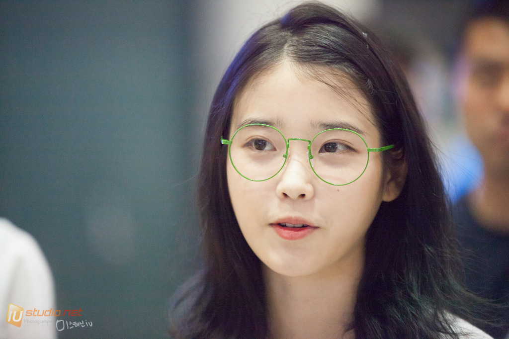 [15.09.18] 데뷔 7주년기념 아이유 짤모음.jpgif | 인스티즈