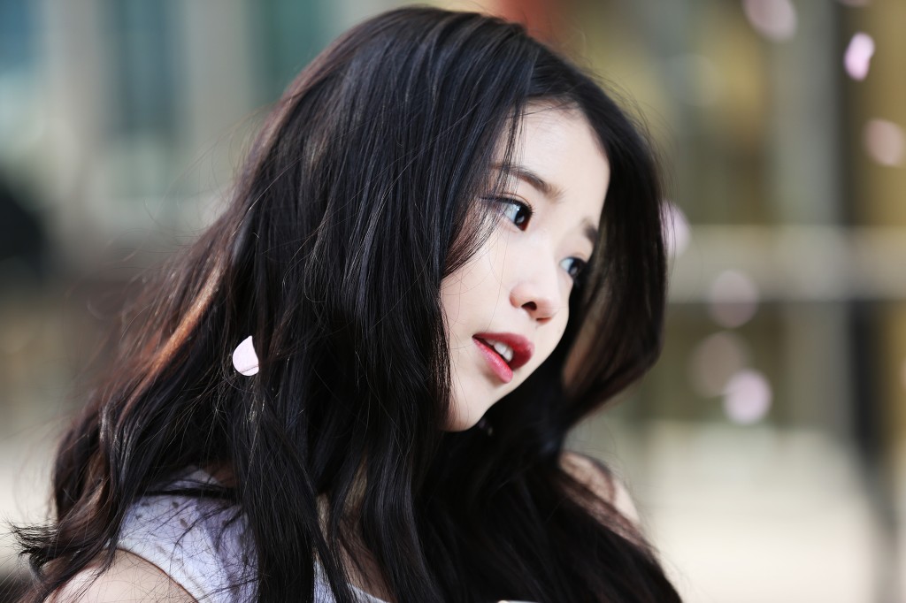 [15.09.18] 데뷔 7주년기념 아이유 짤모음.jpgif | 인스티즈