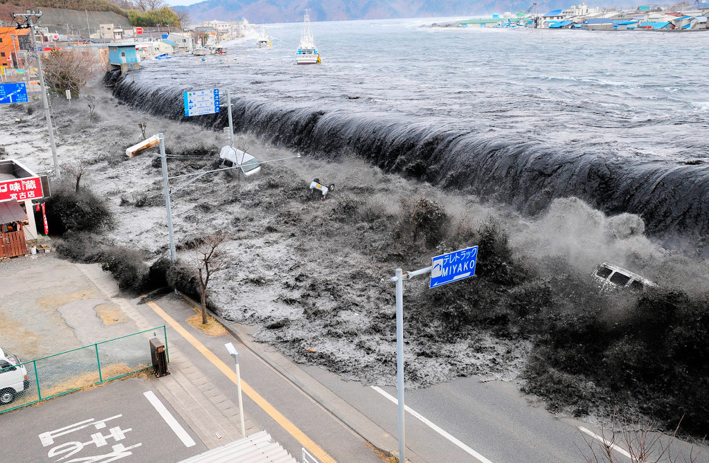 2011년 동일본 대지진.jpg | 인스티즈