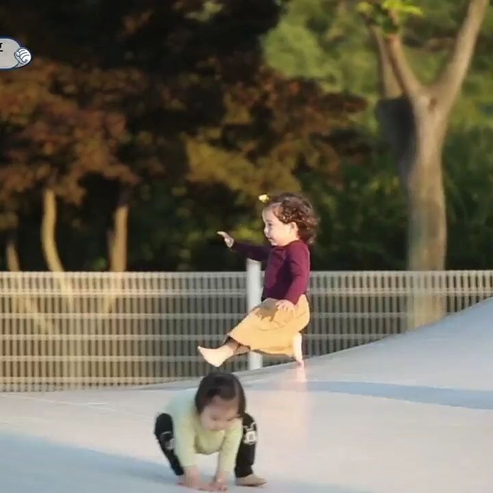 [슈돌] 숨막히게 귀여웠던 어제 건후 패션ㅋㅋㅋㅋㅋ | 인스티즈