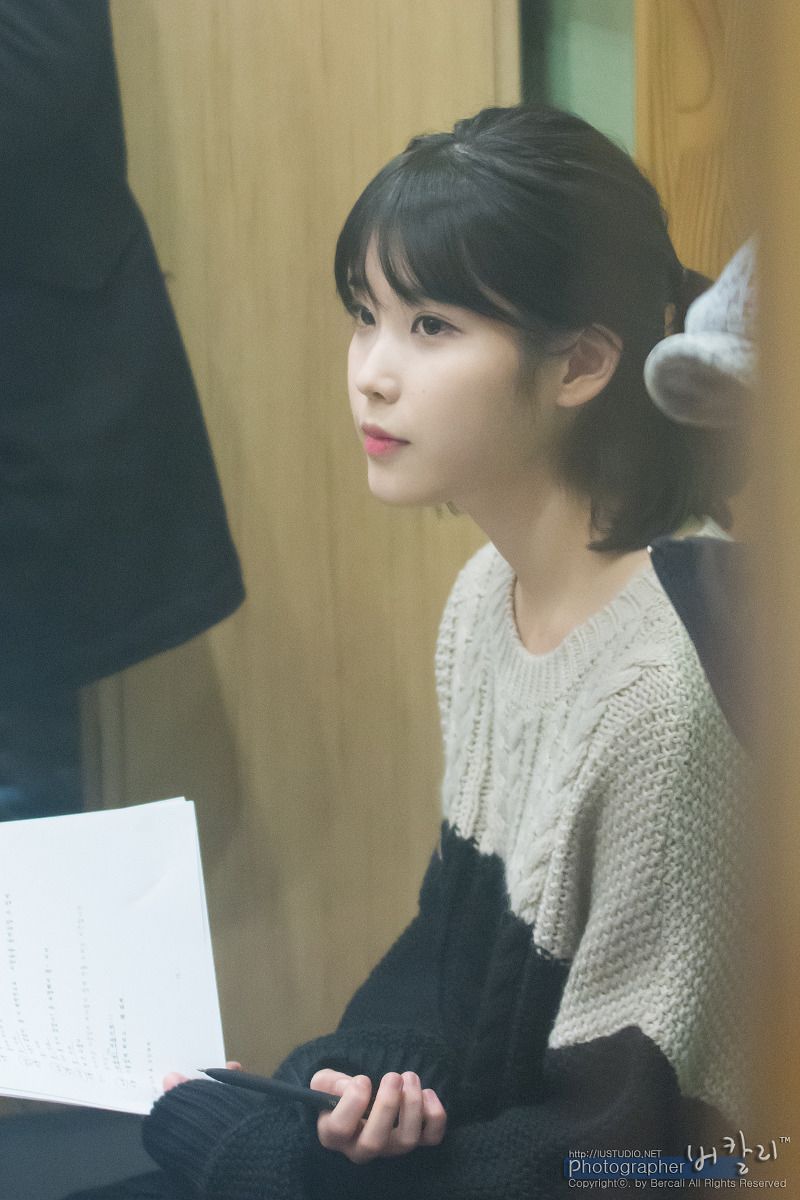 [15.09.18] 데뷔 7주년기념 아이유 짤모음.jpgif | 인스티즈