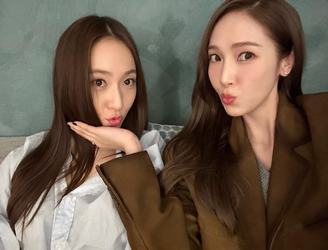나이들수록 점점 똑같아지는 제시카&크리스탈(정수정) 자매 | 인스티즈