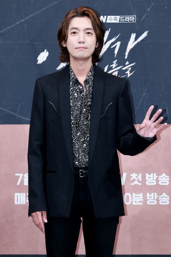 킹덤 이창듀스에서 탈락한 연예인과 이유를 정리해봤긔~ (댓글보고 추가했긔) | 인스티즈