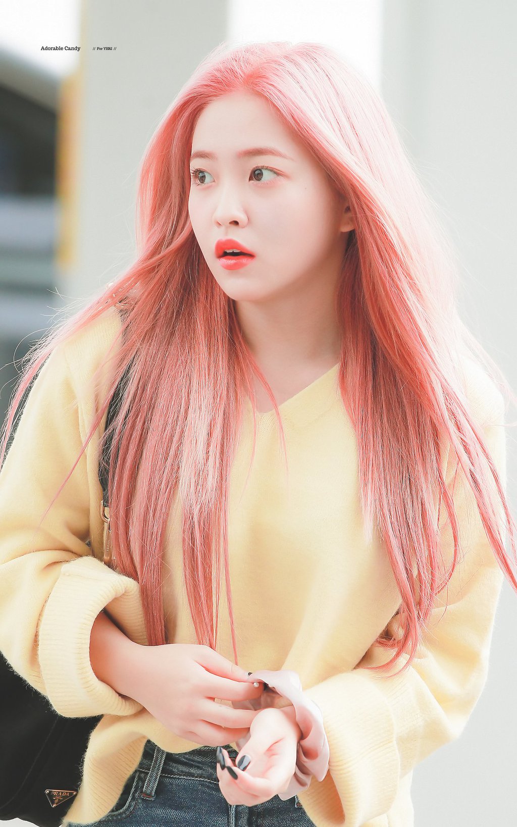 핑크머리가 잘어울리는 예리.jpgif | 인스티즈