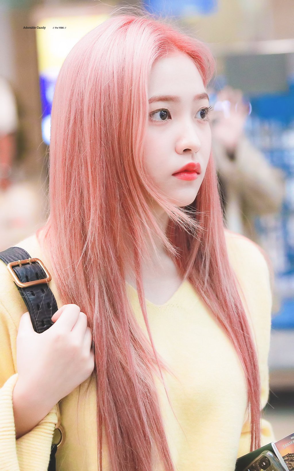핑크머리가 잘어울리는 예리.jpgif | 인스티즈