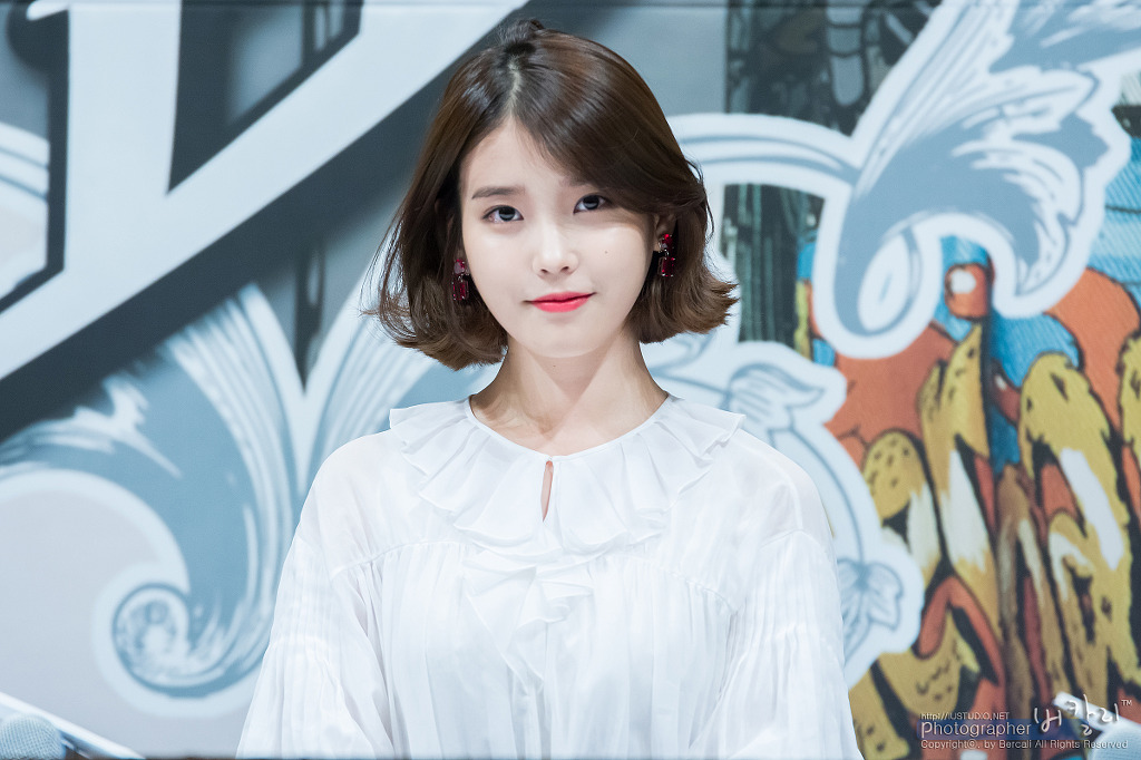 [15.09.18] 데뷔 7주년기념 아이유 짤모음.jpgif | 인스티즈