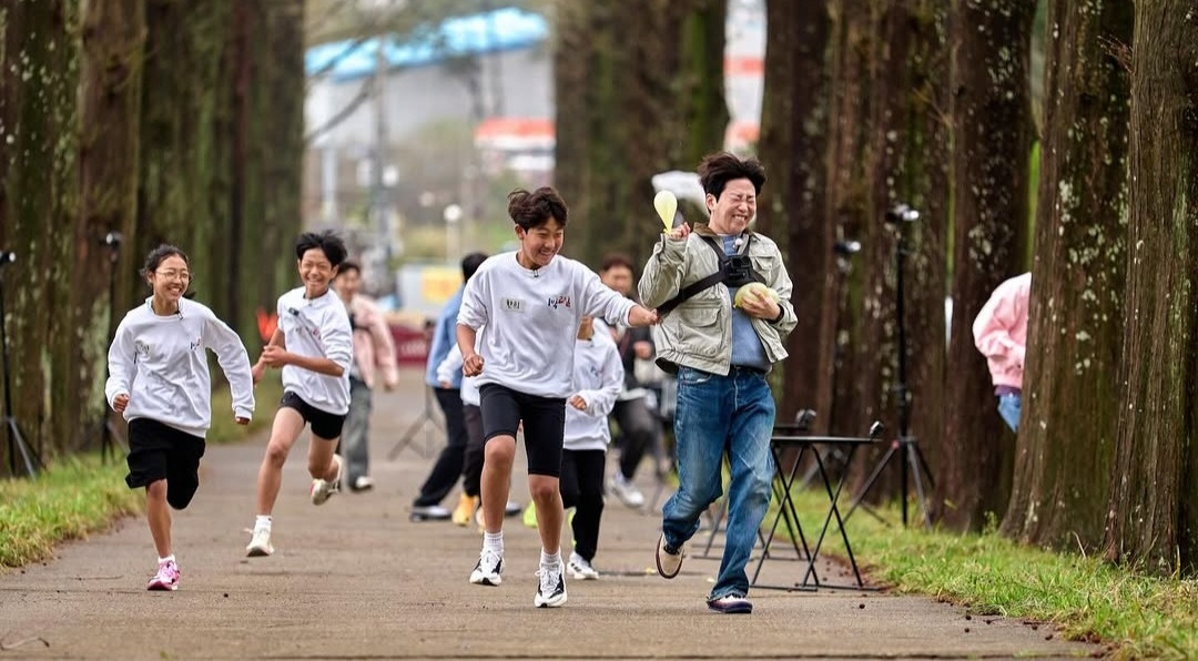 보는 내내 미소 짓게 하는 1박2일 비하인드컷.jpg | 인스티즈