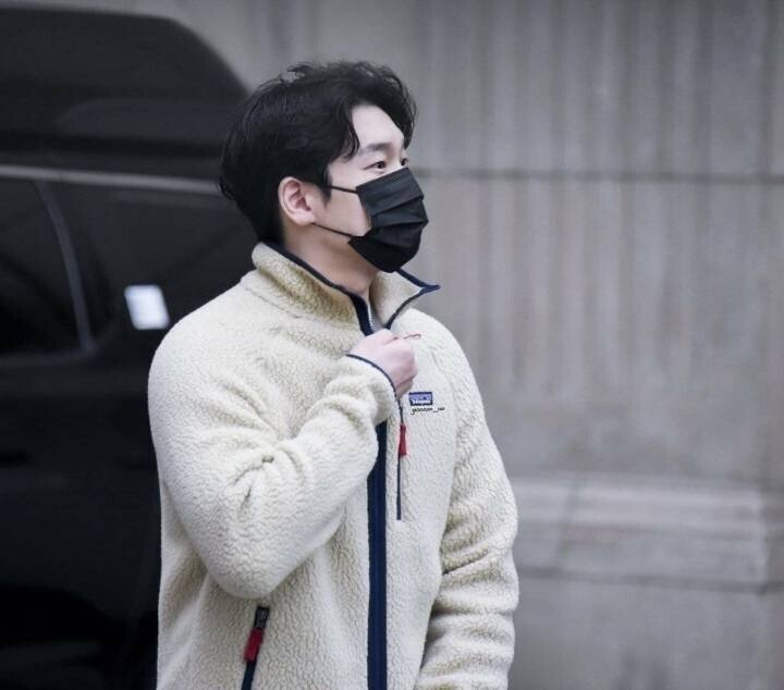 배우 조승우의 평소 사복 패션 코디 | 인스티즈