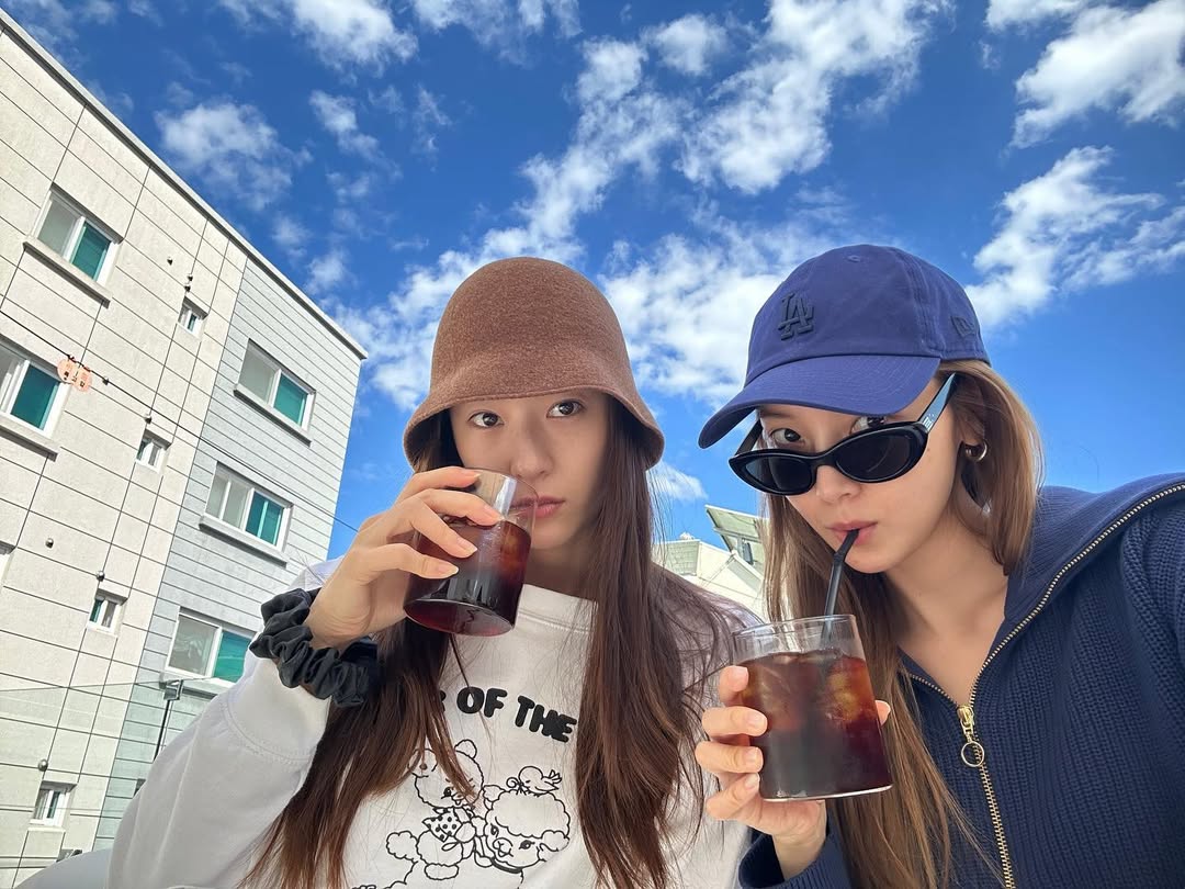 나이들수록 점점 똑같아지는 제시카&크리스탈(정수정) 자매 | 인스티즈