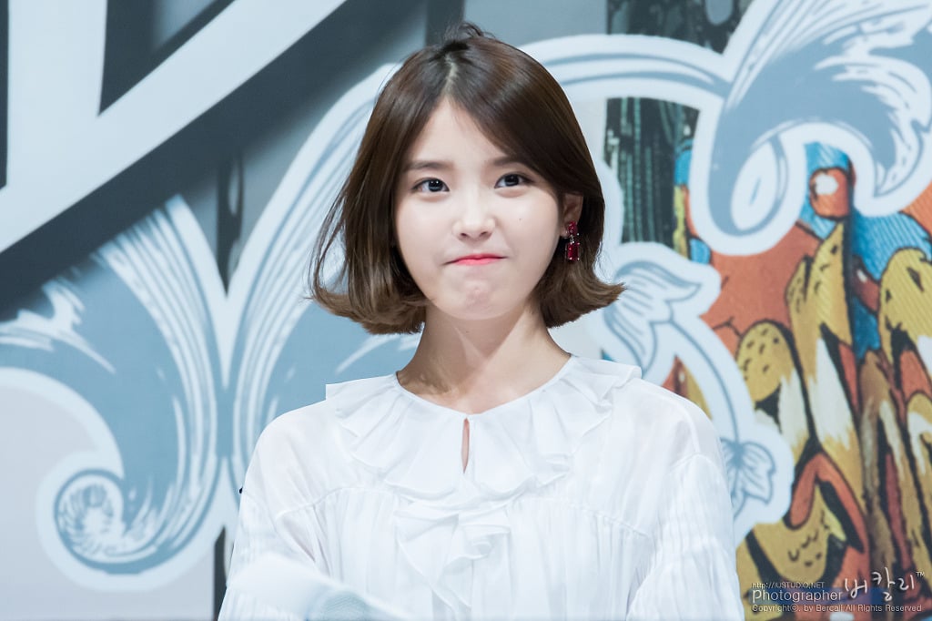 [15.09.18] 데뷔 7주년기념 아이유 짤모음.jpgif | 인스티즈