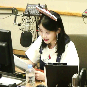 빵터진 아이유.jpgif | 인스티즈