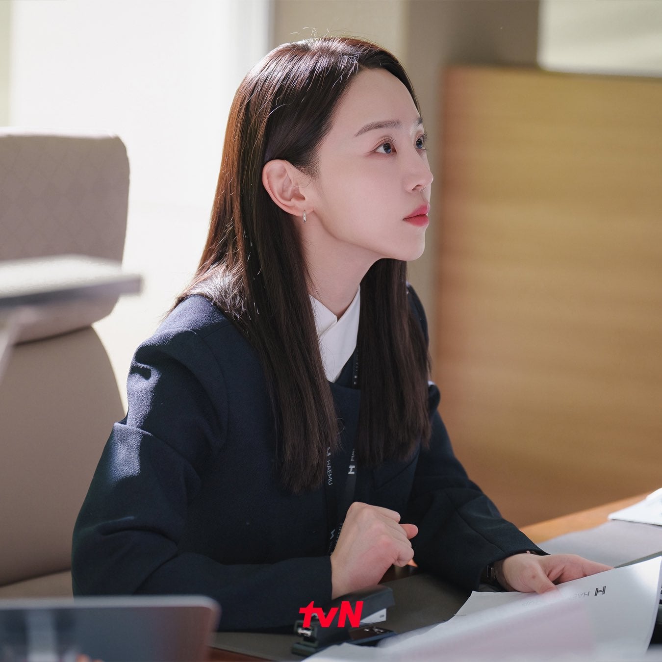 새 드라마에서 신혜선 오피스룩.jpg | 인스티즈