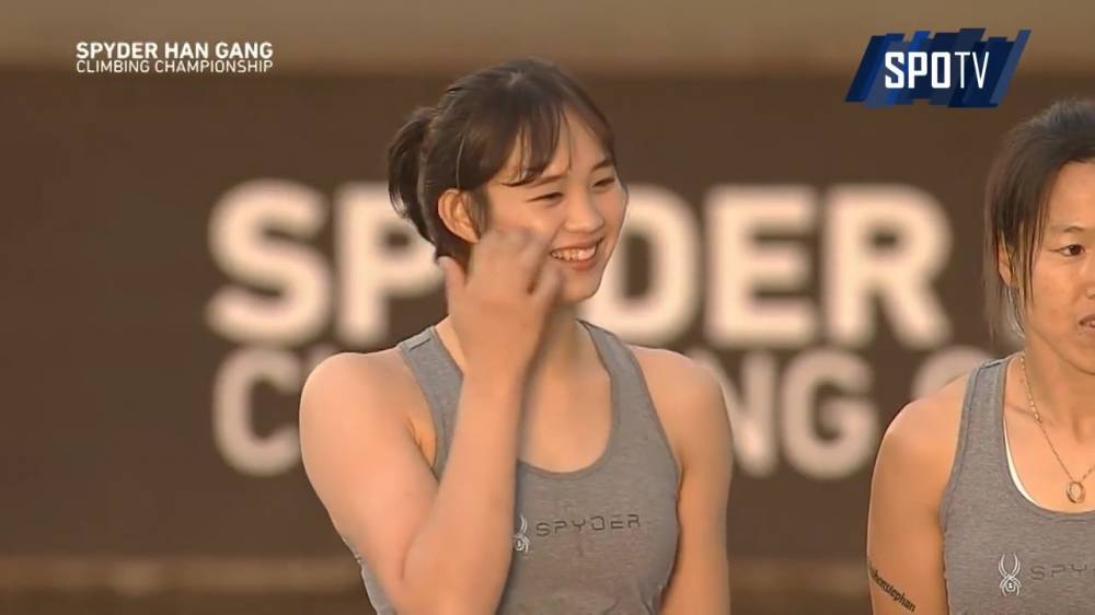 어깨깡패 여고생 | 인스티즈