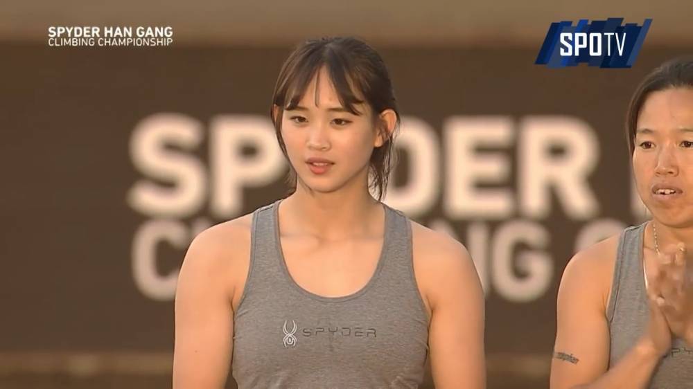 어깨깡패 여고생 | 인스티즈