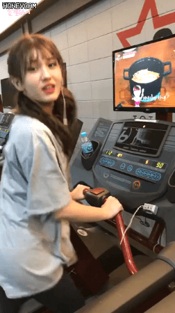 운동하는 전소미.gif | 인스티즈