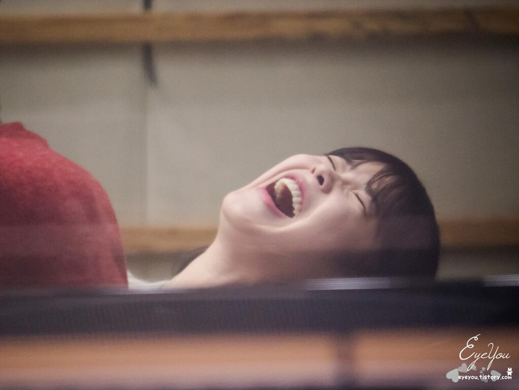 빵터진 아이유.jpgif | 인스티즈