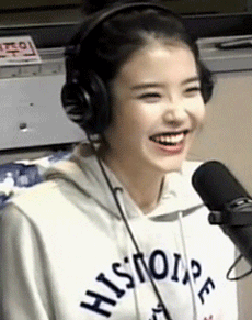 빵터진 아이유.jpgif | 인스티즈
