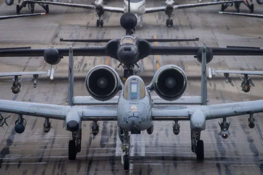 미국)B-1, B-2를 더 굴리고, A-10도 더 쓰고, F-15EX도 두 배 더 지르는 미공군 | 인스티즈