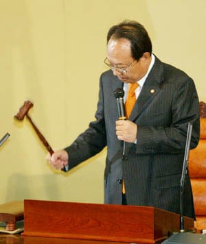 2004년 대한민국 사상 초유의 사태.jpg | 인스티즈