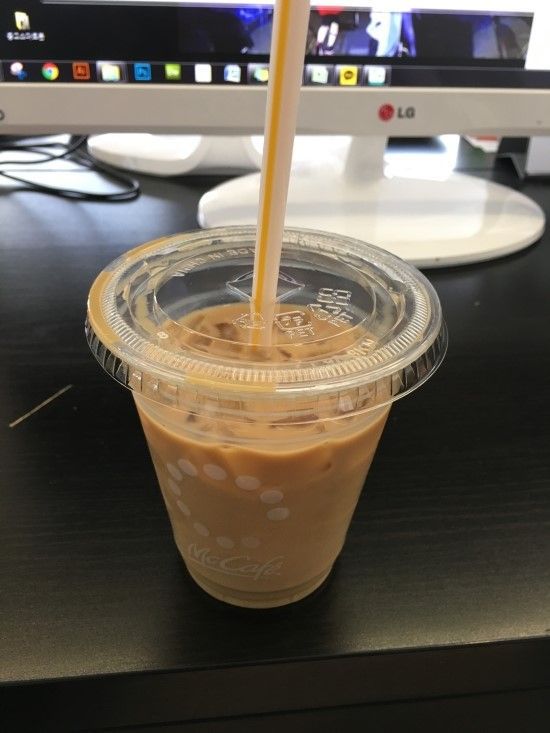 프랜차이즈 카페에서 먹어 볼 만하다는 평이 많은 음료들.JPG | 인스티즈