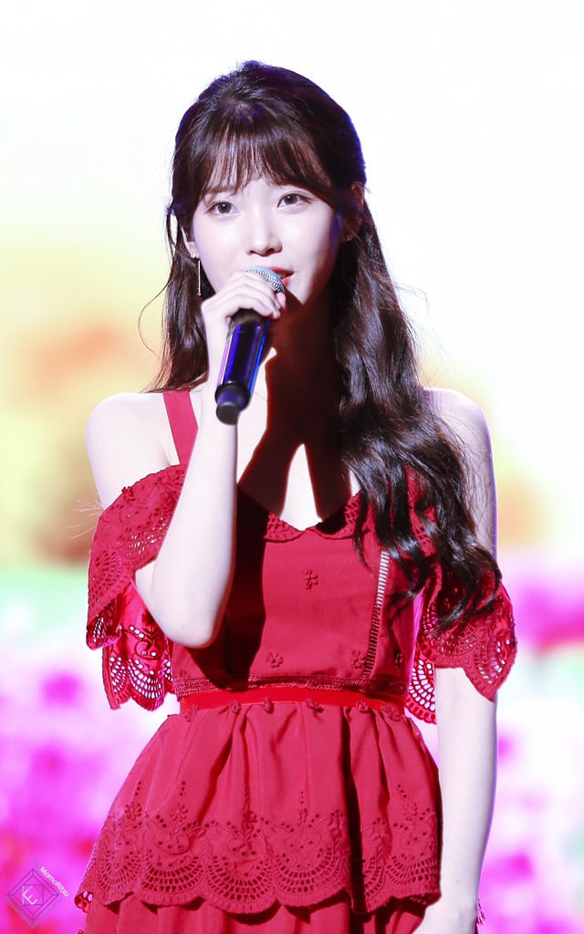 긴머리가 잘어울리는 아이유.jpgif | 인스티즈