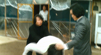범죄와의 전쟁 : 나쁜놈들 전성시대.gif | 인스티즈
