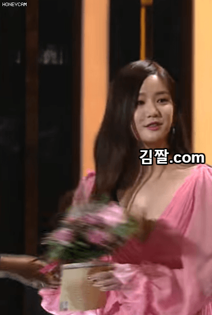 이유비 시상식 | 인스티즈