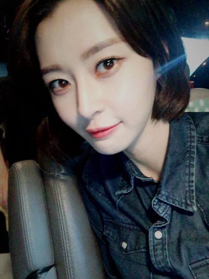 우리과 여신이자 학교 여신인데 졸업할때까지 나눈 대화가 안녕이 전부일것 같이 생김 | 인스티즈