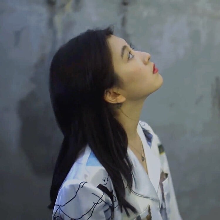 백예린의 타투들 | 인스티즈